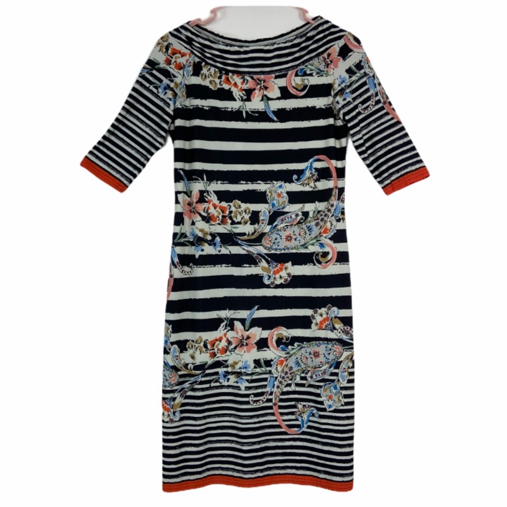 Sara Campbell gorgeous striped floral dress. 8